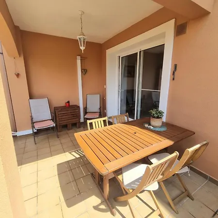 Apartament Con Piscina Y Parking Gratuito A Un Paso Del Centro *