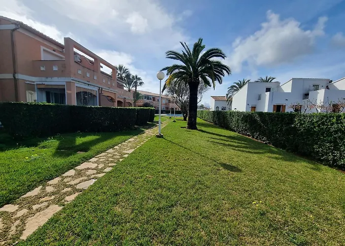 Con Piscina A Un Paso Del Centro * Dénia