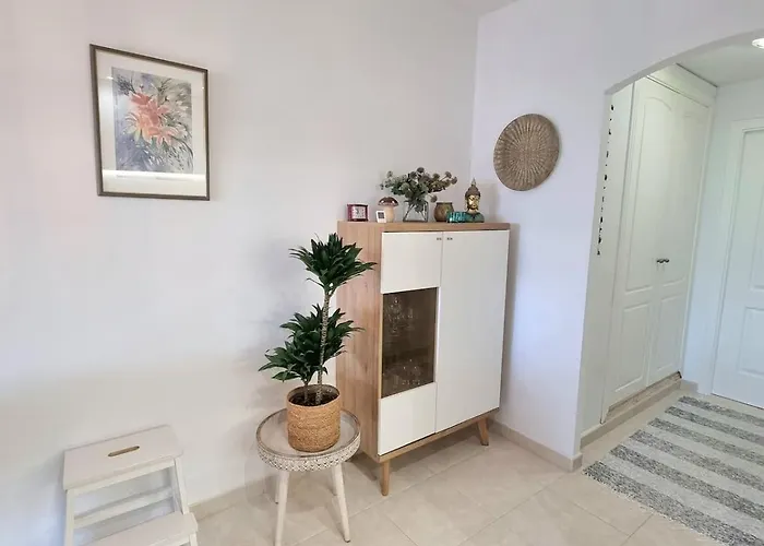 Con Piscina A Un Paso Del Centro Apartamento