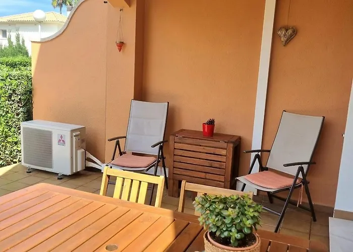 Con Piscina A Un Paso Del Centro Apartamento Dénia